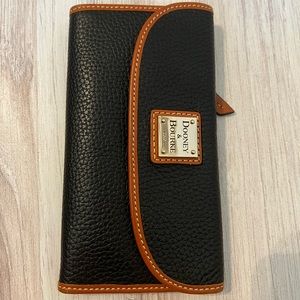 Dooney & Bourke Wallet
